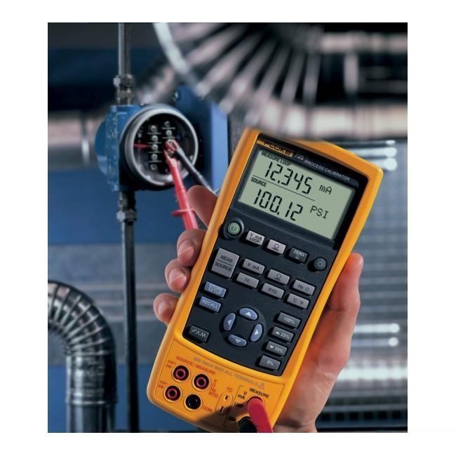 Калибратор Fluke 725 с поверкой