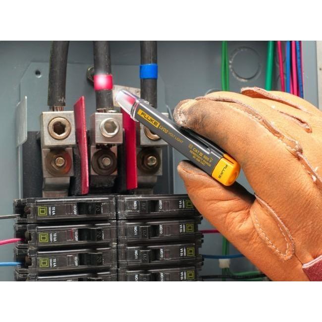 Детектор напряжения Fluke LVD2